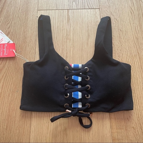 NWT Maaji Dazzling Rib 4- way reversible bikini top - S - Picture 1 of 12